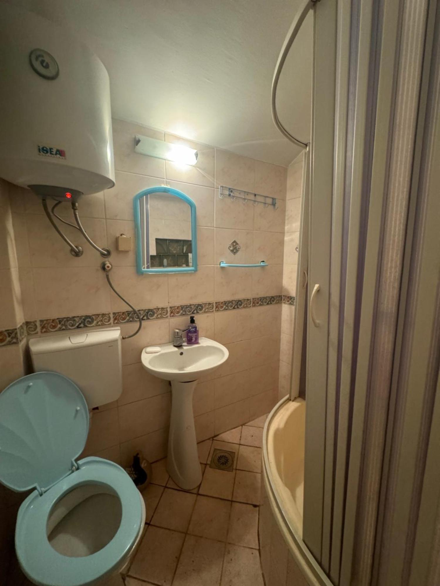 Lejla Apartamento Podgorica Exterior foto